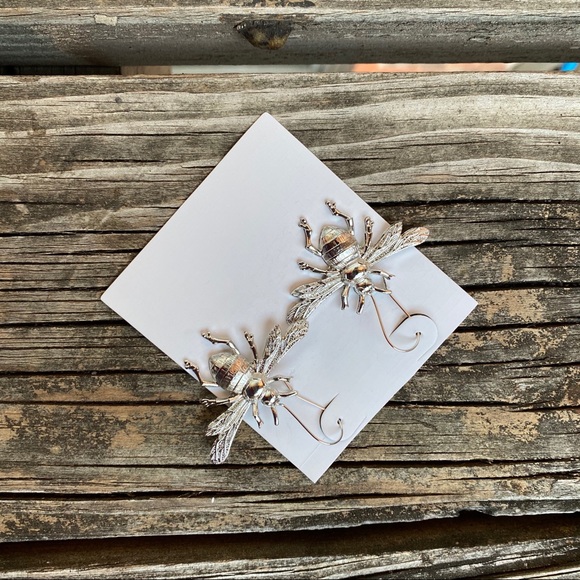 Large Silver Bee Statement Earrings - Picture 6 of 7